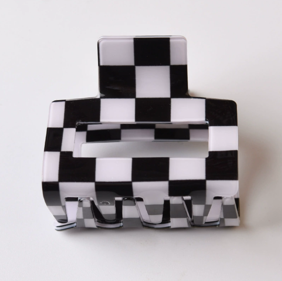 Small Checkered Claw Hair Clip